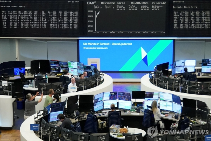 독일 증시 사상 최고치 경신, 지정학적 긴장 완화에 따른 상승 / 연합뉴스