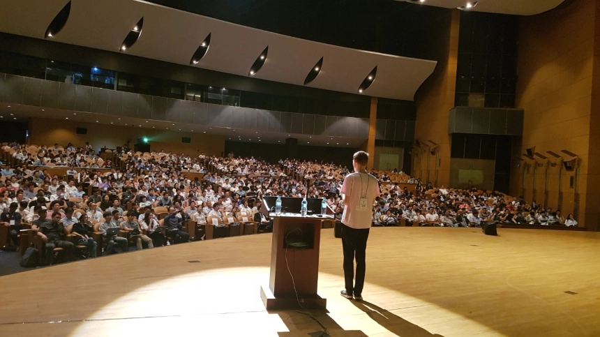 이더리움 창시자 비탈릭 부테린 "전통자산이 가장 안전해"