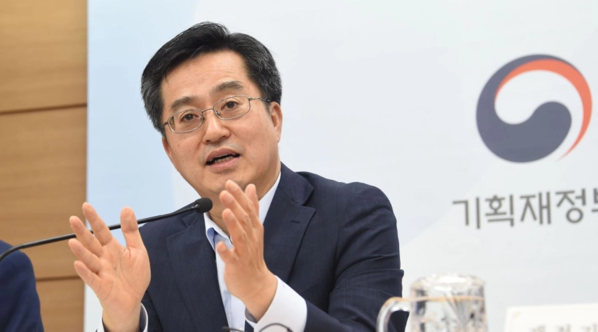 김동연 부총리 "가상화폐 과세, 아직 연구하고 있다"