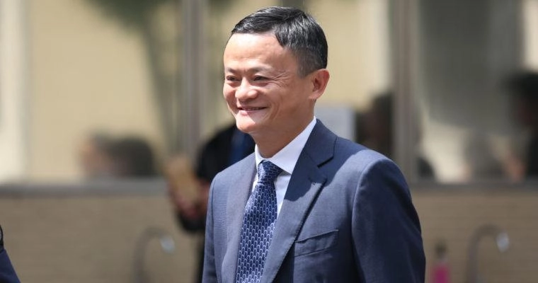 마윈 "현금 없는 사회 조성이 내 임무"…블록체인·비트코인에 관심
