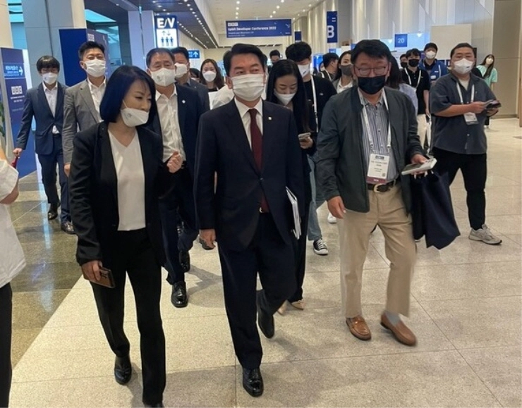 [UDC 2022] 안철수 의원 "블록체인, 새로운 수출산업 될 수 있어"