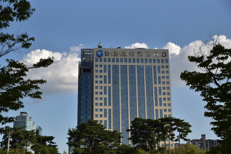 [토큰포스트 오후 브리핑] 금감원, 가상자산 거래소 스테이킹 점검한다 外