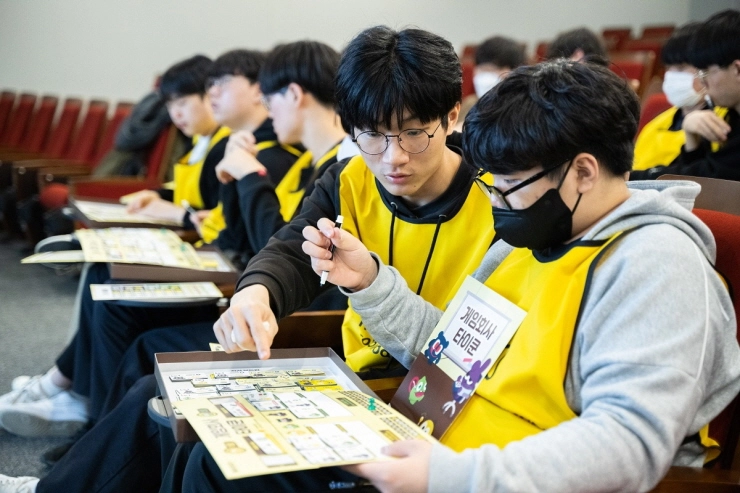 넷마블문화재단, 청소년 진로탐색 돕는 '2023 넷마블 견학프로그램' 진행