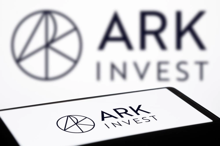 아크 인베스트, 코인베이스 주식 220만 달러어치 매수 로빈후드 주식 3640만 달러어치 매도