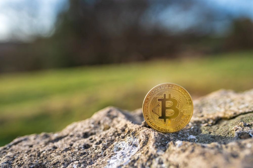 [토큰포스트 브리핑] 블랙록 IBIT, 지난 주 3.7조원 BTC 매입 外
