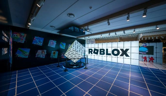 로블록스, 판교 현대백화점서 첫 팝업 'READY, SET, ROBLOX' 오픈