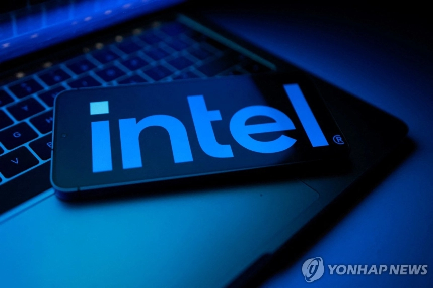 인텔, 1.4나노 공정 승부수…“고객 확보 따라 생산 확대” / 연합뉴스