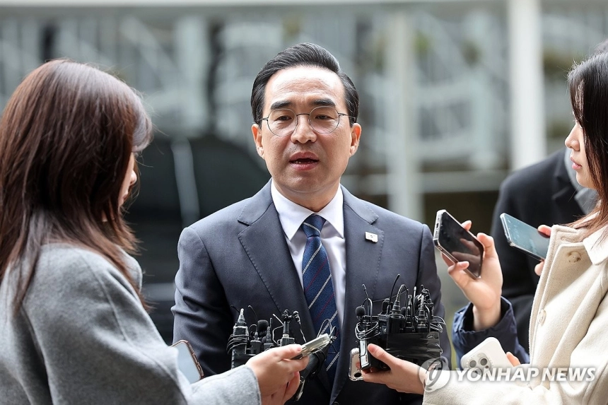 박홍근 '기본소득 도입, 차분한 검토 및 장기 준비 강조' / 연합뉴스