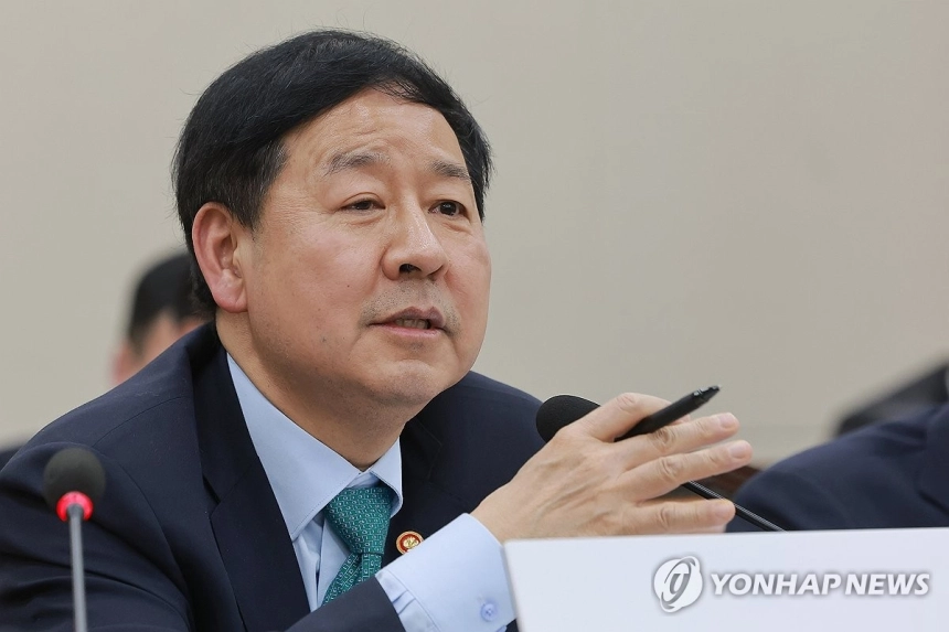 한일 재무장관회의, 글로벌 경제 협력 강화...한국 경제 비전 제시 / 연합뉴스