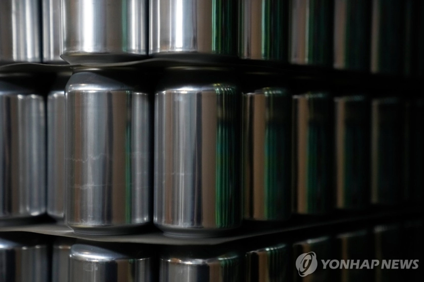 중동 불안에 비철금속 가격 상승, 런던금속거래소 지수 최고치 기록 / 연합뉴스