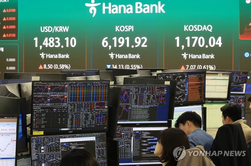 국내 증시 대기 자금 600조 원 돌파... 상승장 타고 투자 열기 후끈 / 연합뉴스
