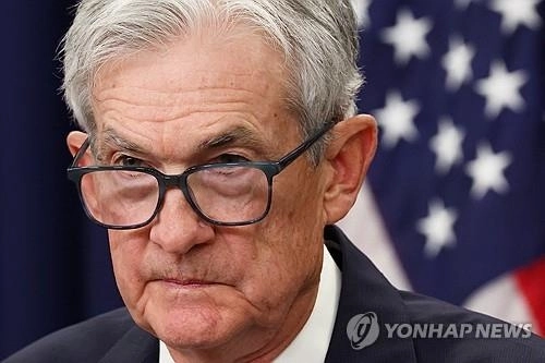연준, 금리 동결에도 매파 신호…중동 긴장 속 경제 불확실성 증대 / 연합뉴스