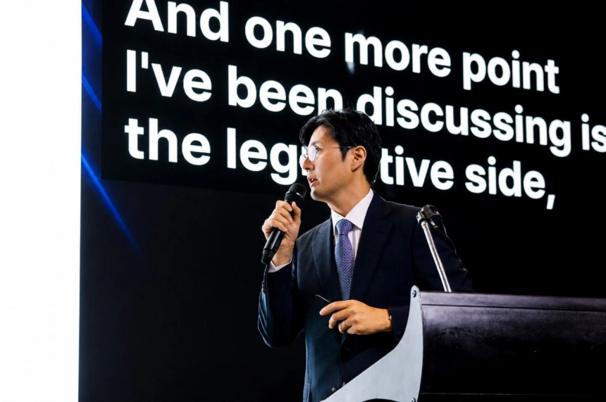 12일 ‘인스티튜셔널 웹3 포럼’에서 발표하는 AXIS Law 김태림 대표변호사 / 토큰포스트