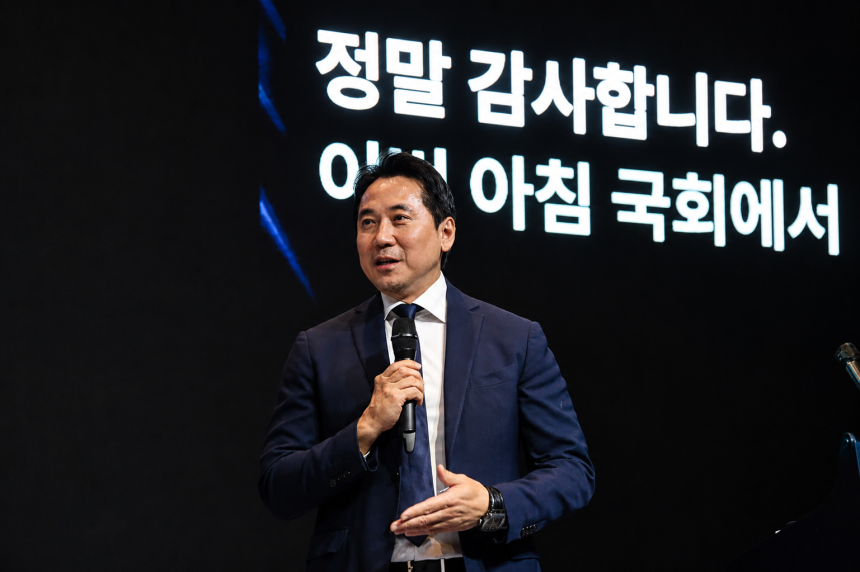 12일 ‘인스티튜셔널 웹3 포럼’에서 발표하는 빈센트 촉 퍼스트디지털 CEO / 토큰포스트