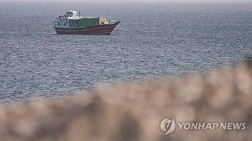 미국-이란 긴장 격화 속 국제 유가 급등, 배럴당 90달러 돌파 / 연합뉴스