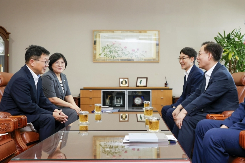 울산, 기술보증기금 북구권 신설 요청…중소기업 기술금융 확대 기대 / 연합뉴스