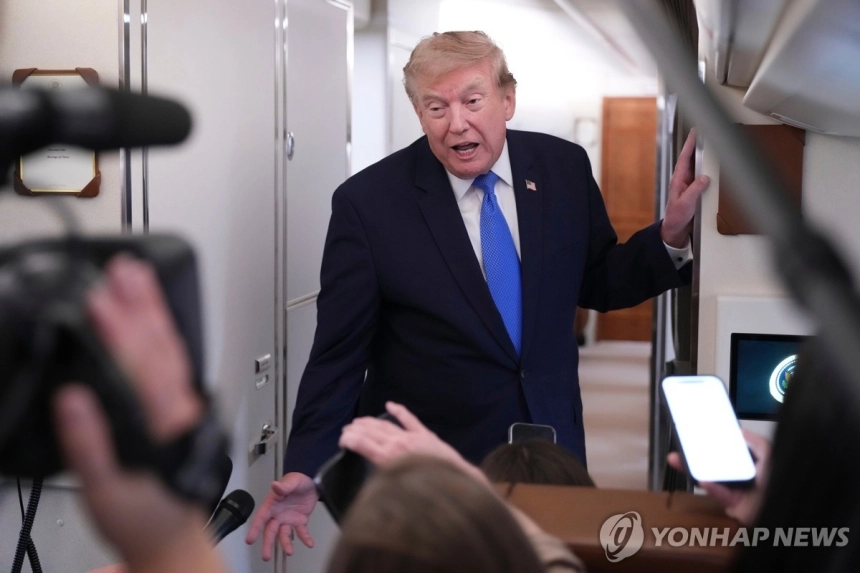 트럼프, 엔·달러 시장 개입 직접 확인… 미일 공조 강화 / 연합뉴스